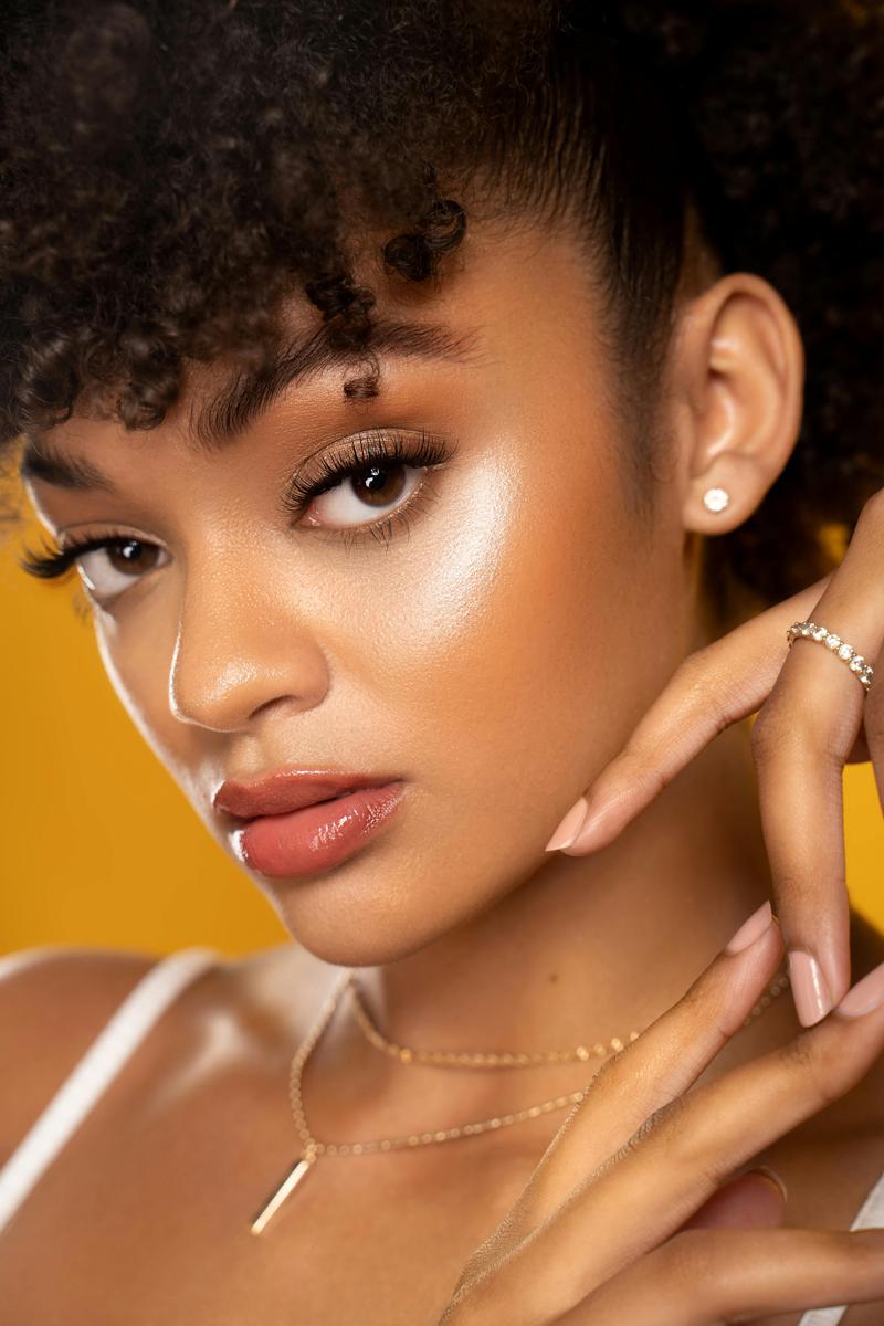 Natural makeup